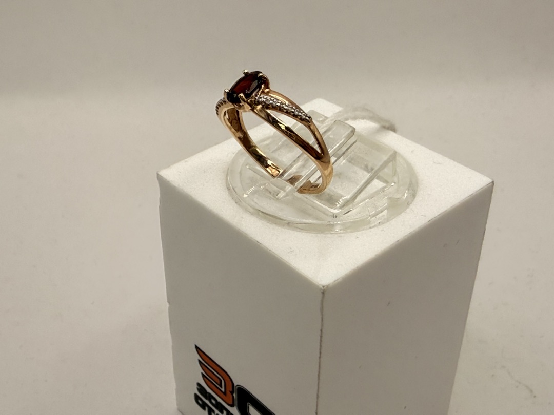 КОЛКМИ585 КОЛЬЦО С КАМНЯМИ (Au 585)