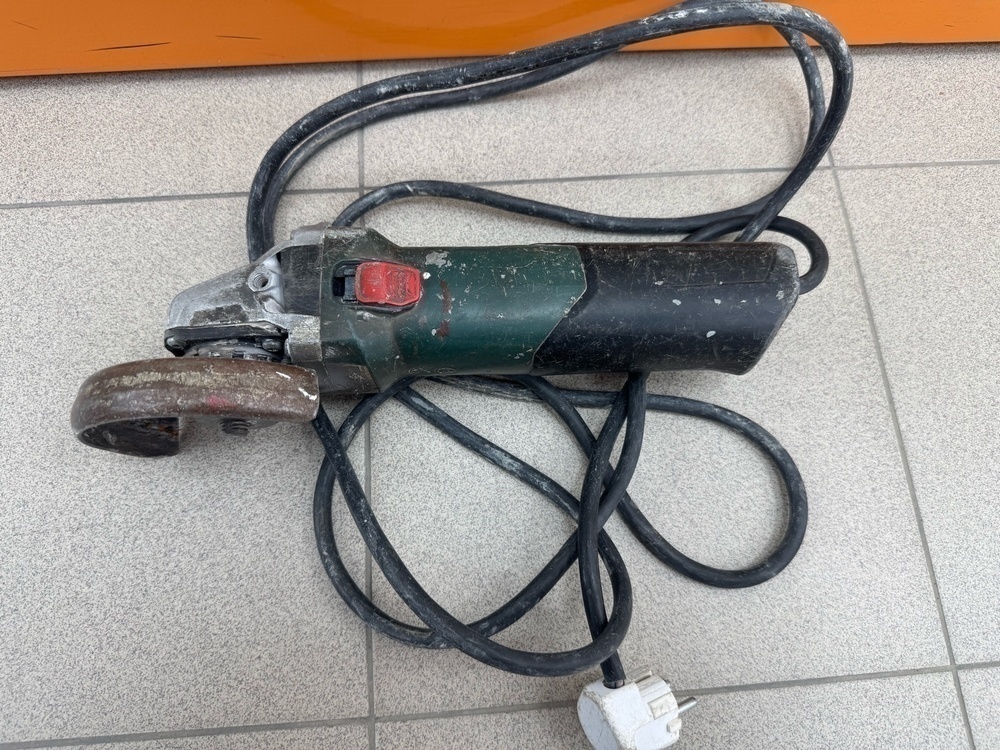 Угловая шлифмашина Metabo WEV 15-125
