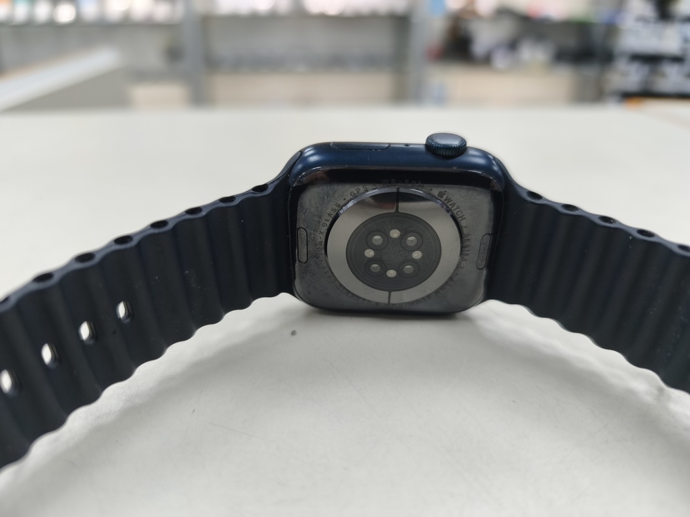 Смарт-часы Apple Watch Series 7 45mm
