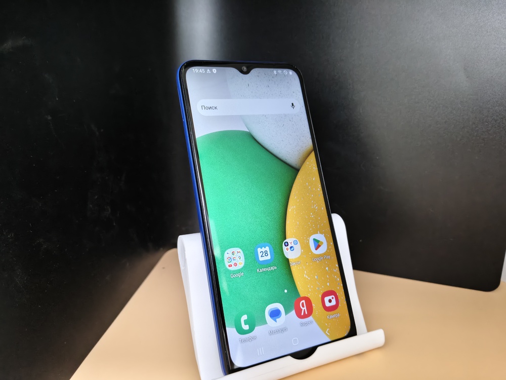 Смартфон Samsung Galaxy A03 Core