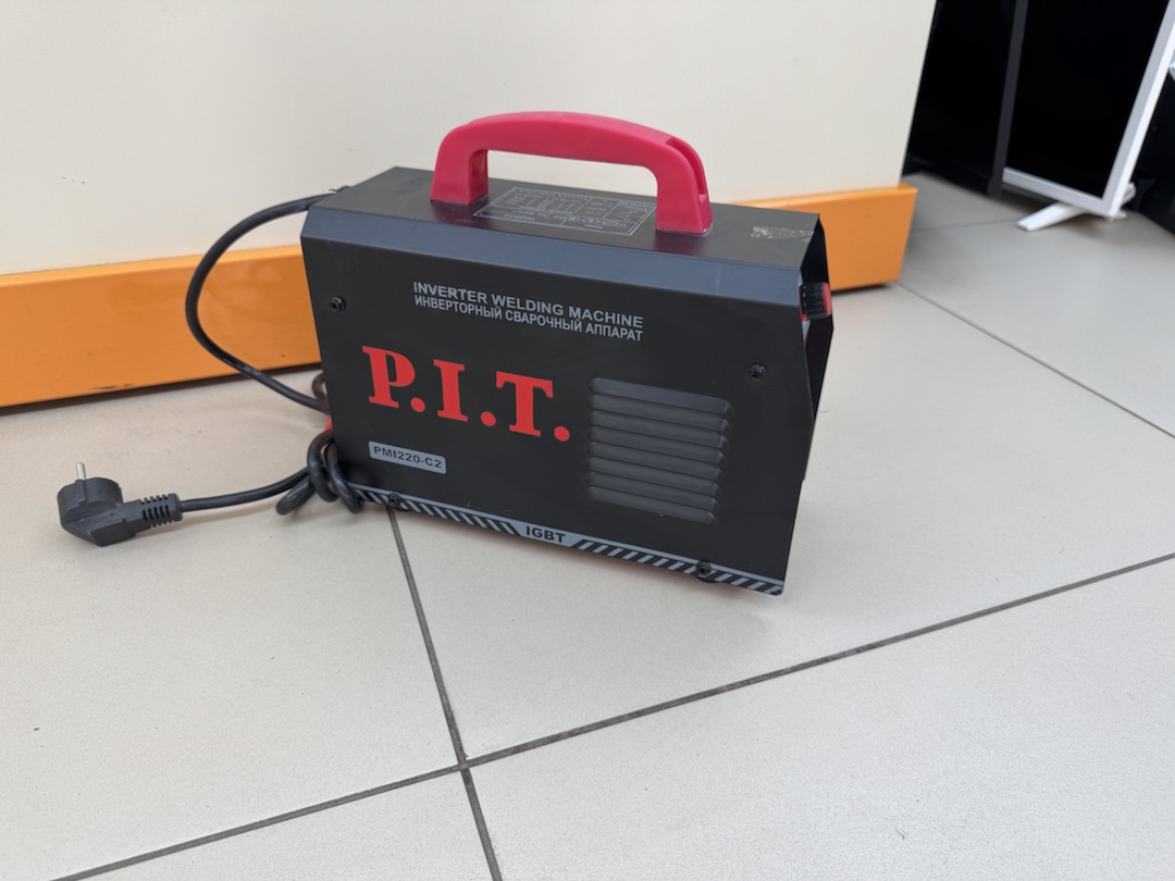 Сварочный аппарат P.I.T. PMI 220-С2