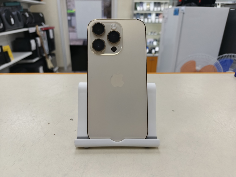 Смартфон Apple Iphone 14 Pro 128Gb