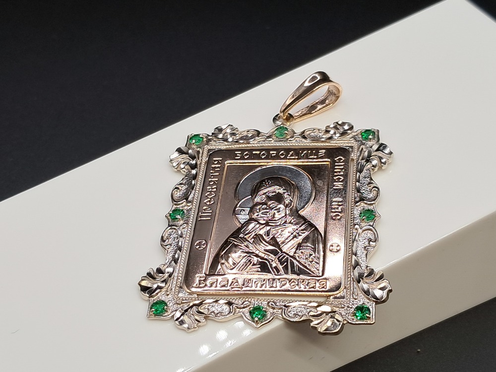 ПОДИКИ585 ПОДВЕСКА ИКОНА С КАМНЯМИ (Au 585)