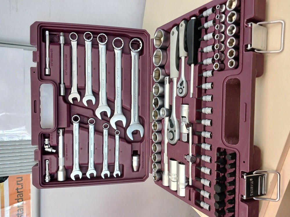 Набор инструментов Thorvik UTS0094