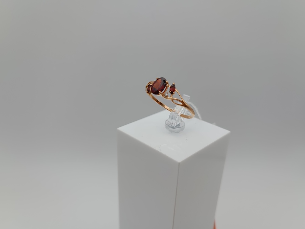 КОЛКМИ585 КОЛЬЦО С КАМНЯМИ (Au 585)