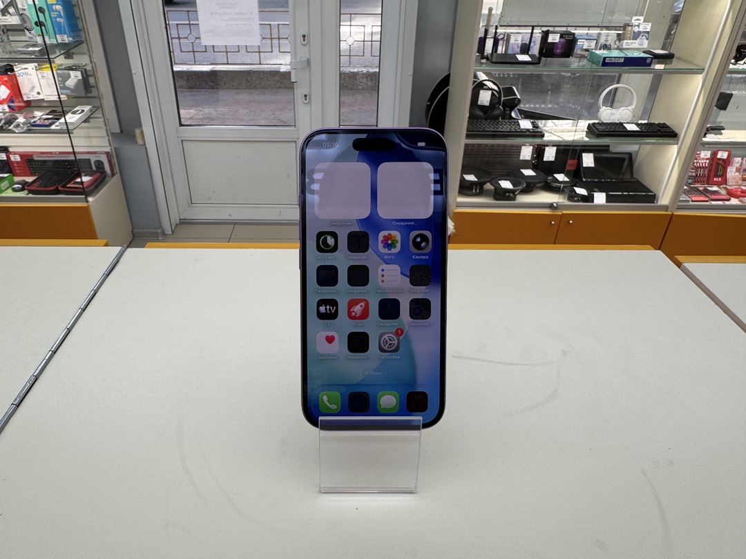 Смартфон Apple Iphone 16 128Gb