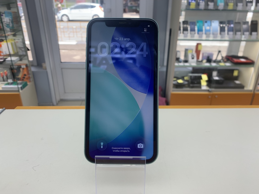 Смартфон Apple iPhone 11 128Gb