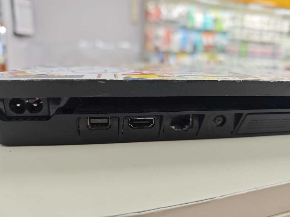 Игровая приставка PlayStation 4 Slim 500GB