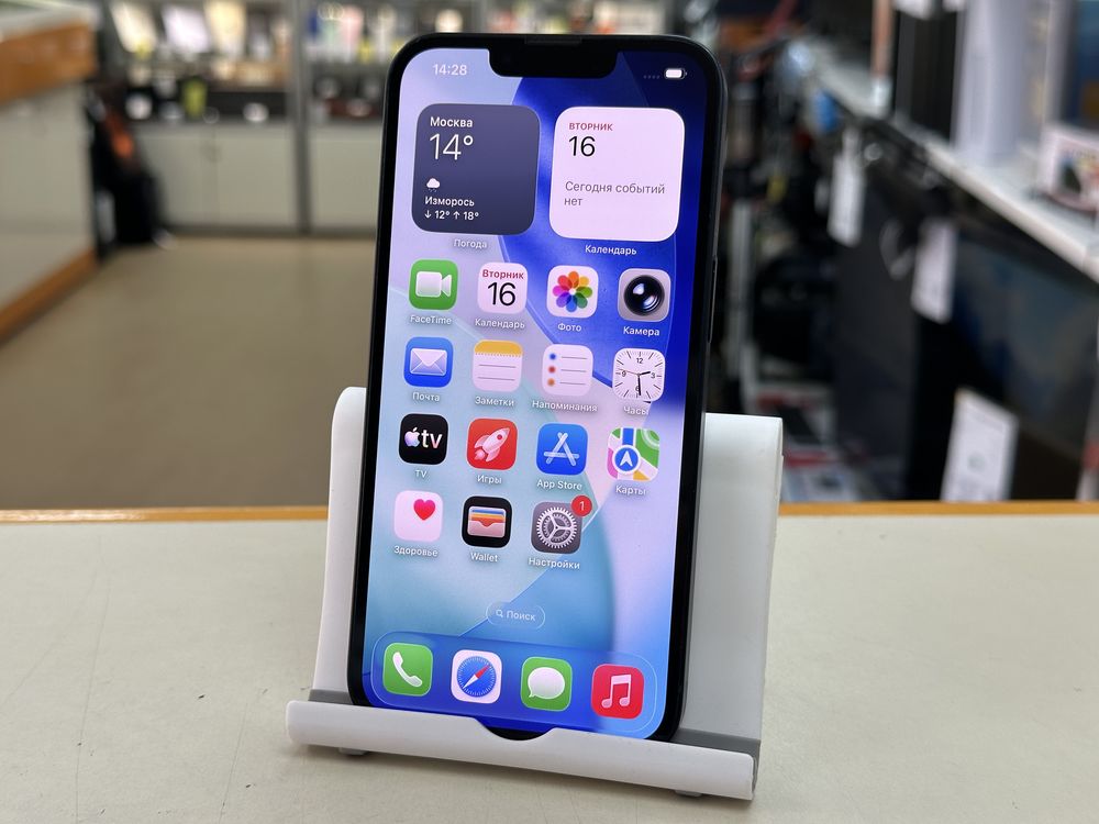 Смартфон Apple iPhone 13 256Gb