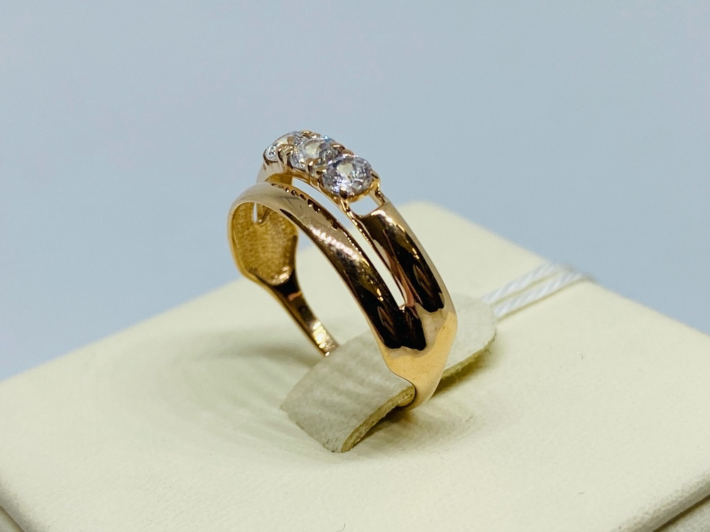 КОЛЬЦО С КАМНЯМИ (Au 585)