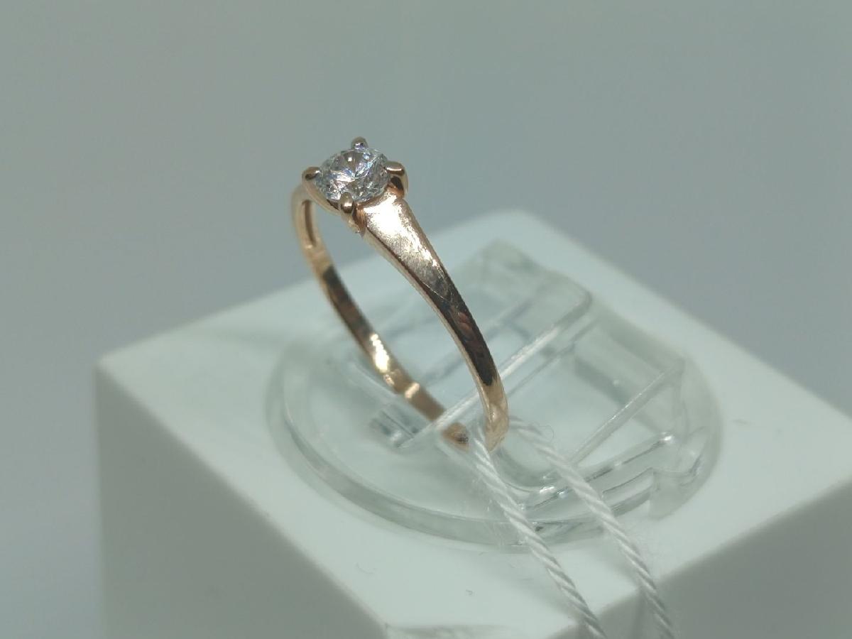 КОЛКМ585 КОЛЬЦО С КАМНЕМ (Au 585)