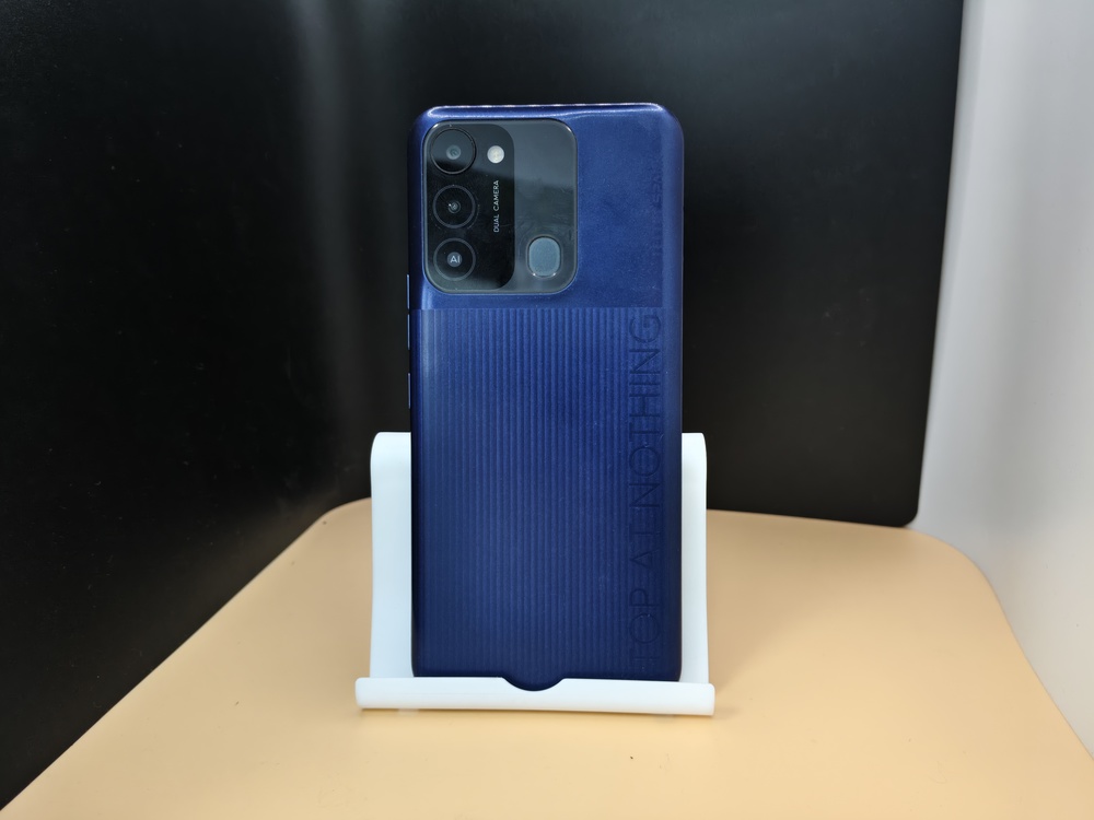 Смартфон Tecno Spark GO 2022 2/32