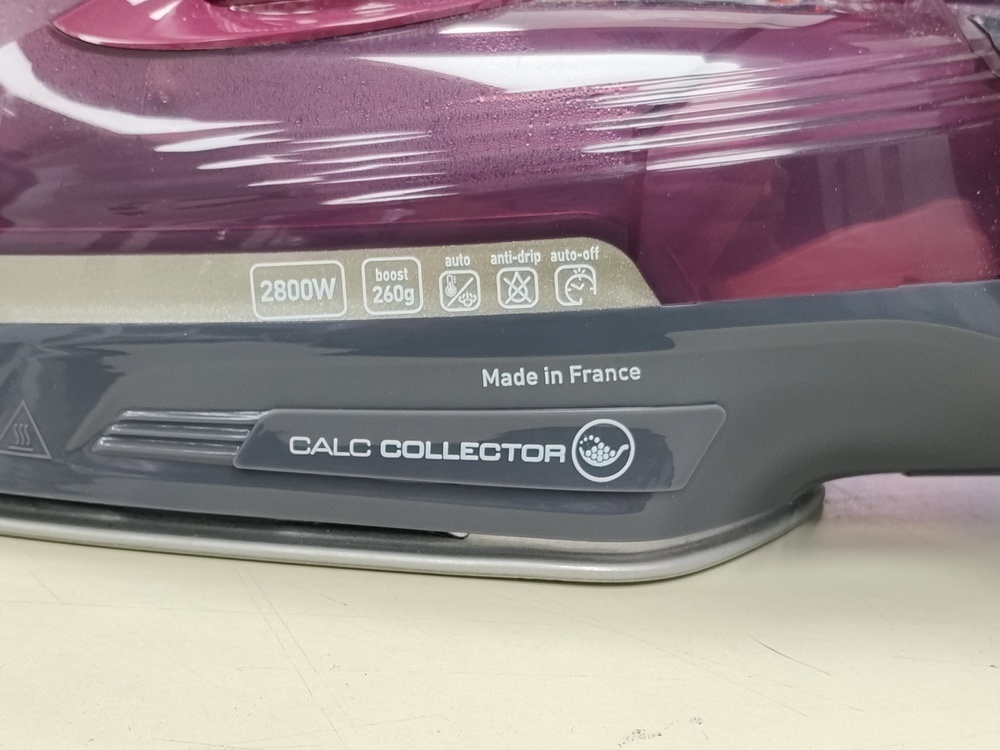 Утюг Tefal Ultragliss Anti-Calc Plus FV6840E0