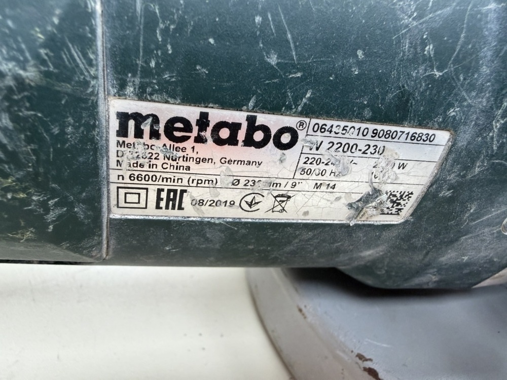 Угловая шлифмашина Metabo W 2000-230;