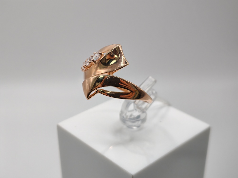 КОЛКМИ585 КОЛЬЦО С КАМНЯМИ (Au 585)