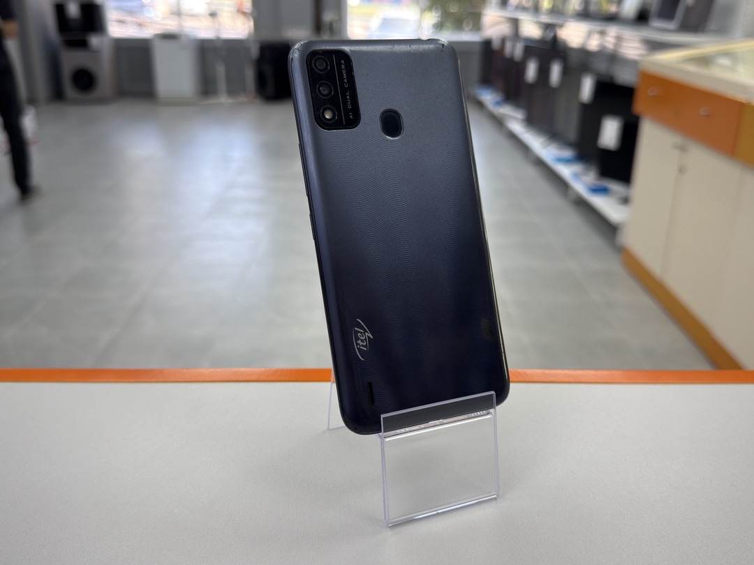 Смартфон Itel A48 2/32