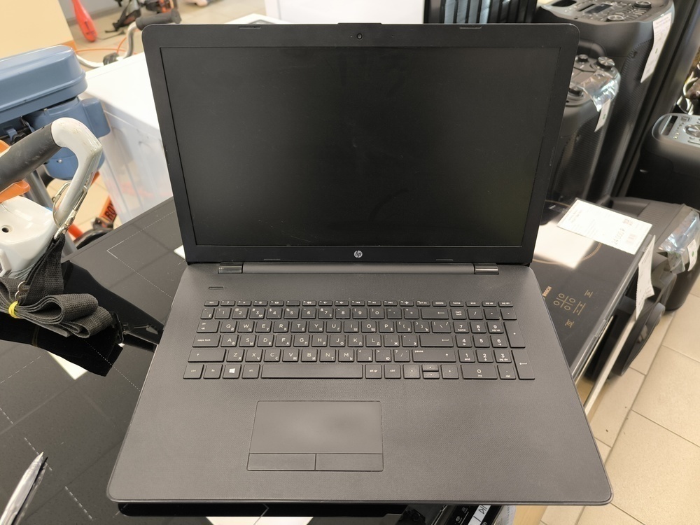Ноутбук HP; A6-9220, Radeon R7 M340, 4 Гб, Нет, 500 Гб
