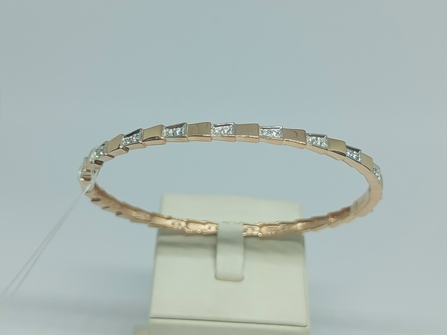 БРАСЛЕТ ЖЕСТКИЙ с камнями (Au 585)