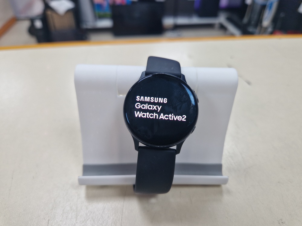 Смарт-часы Samsung Watch Active 2