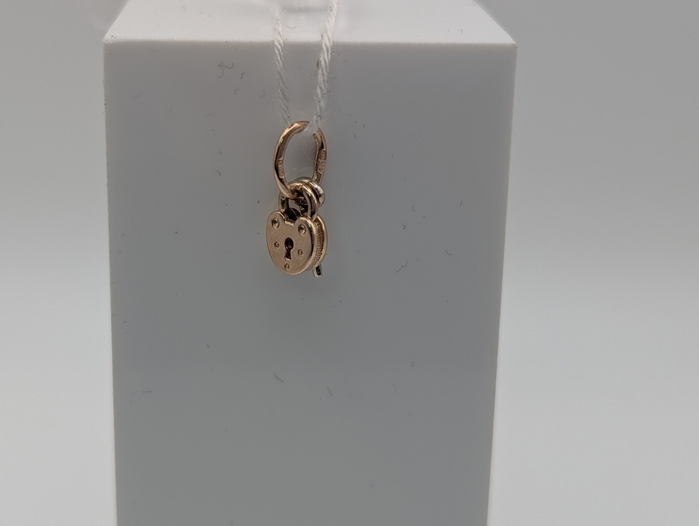 ПОДВЕСКА БЕЗ КАМНЯ Au 585