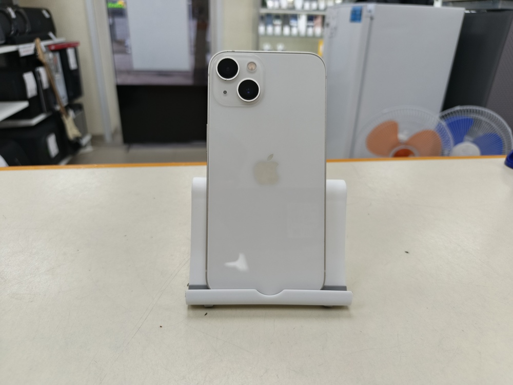 Смартфон Apple iPhone 13 128Gb