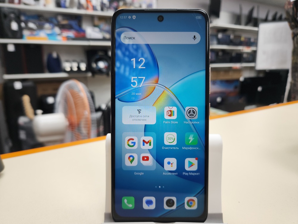 Смартфон Infinix HOT 12 PLAY 4/64