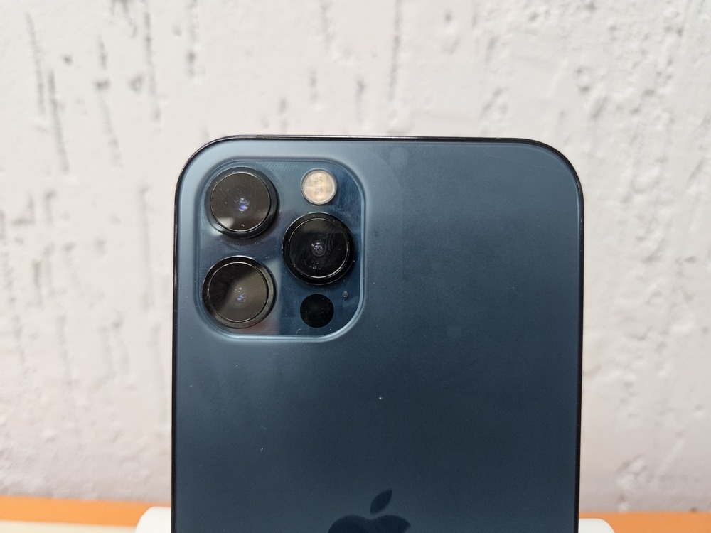 Смартфон Apple iPhone 12 Pro 128Gb
