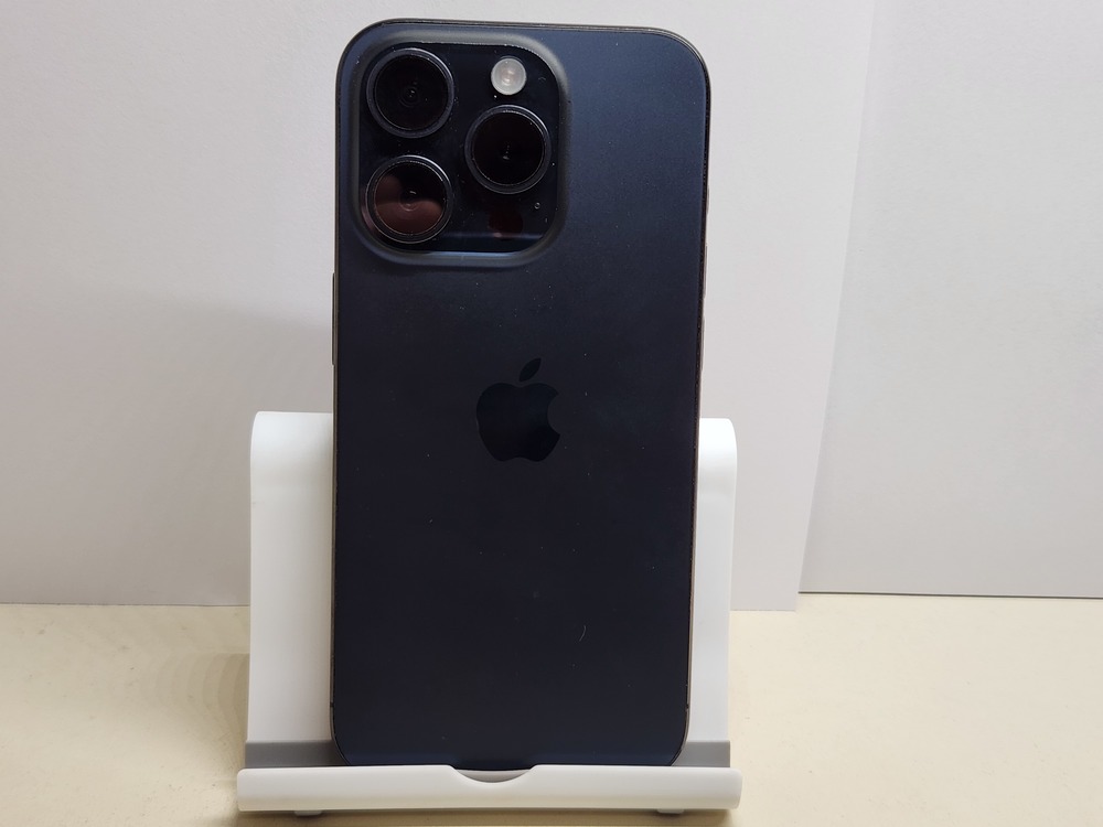 Смартфон Apple Iphone 15 Pro 256Gb