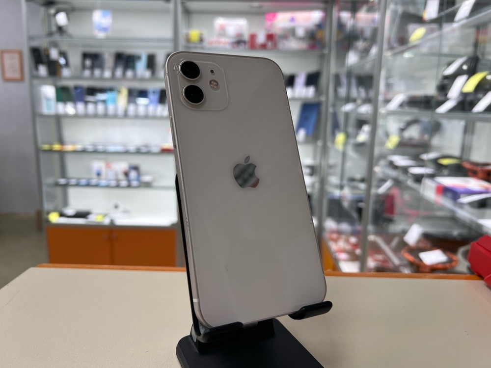 Смартфон Apple iPhone 12 128Gb