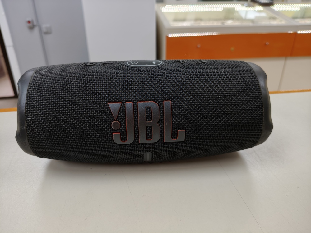Портативная акустика JBL CHARGE 5