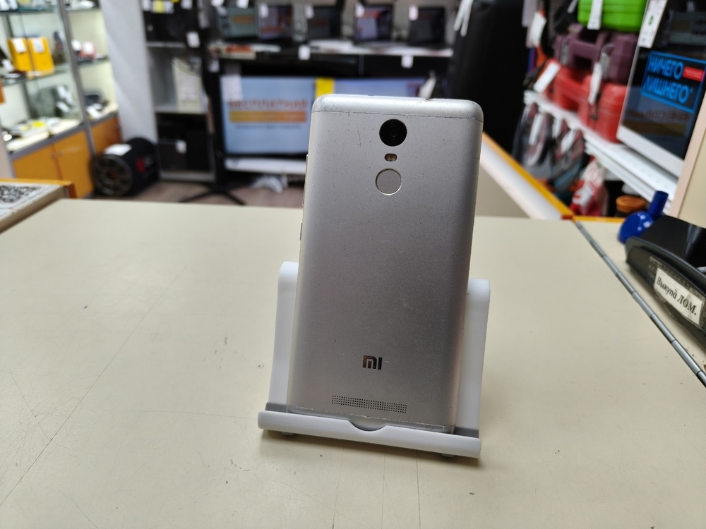 Смартфон Xiaomi Redmi Note 3 3/32