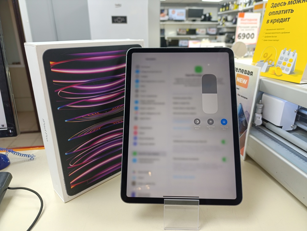 Планшет Apple iPad Pro 256ГБ(11 дюй. 4-го пок.M2)2022 A2435/A2761/A2762(Wi-Fi + Cellular)