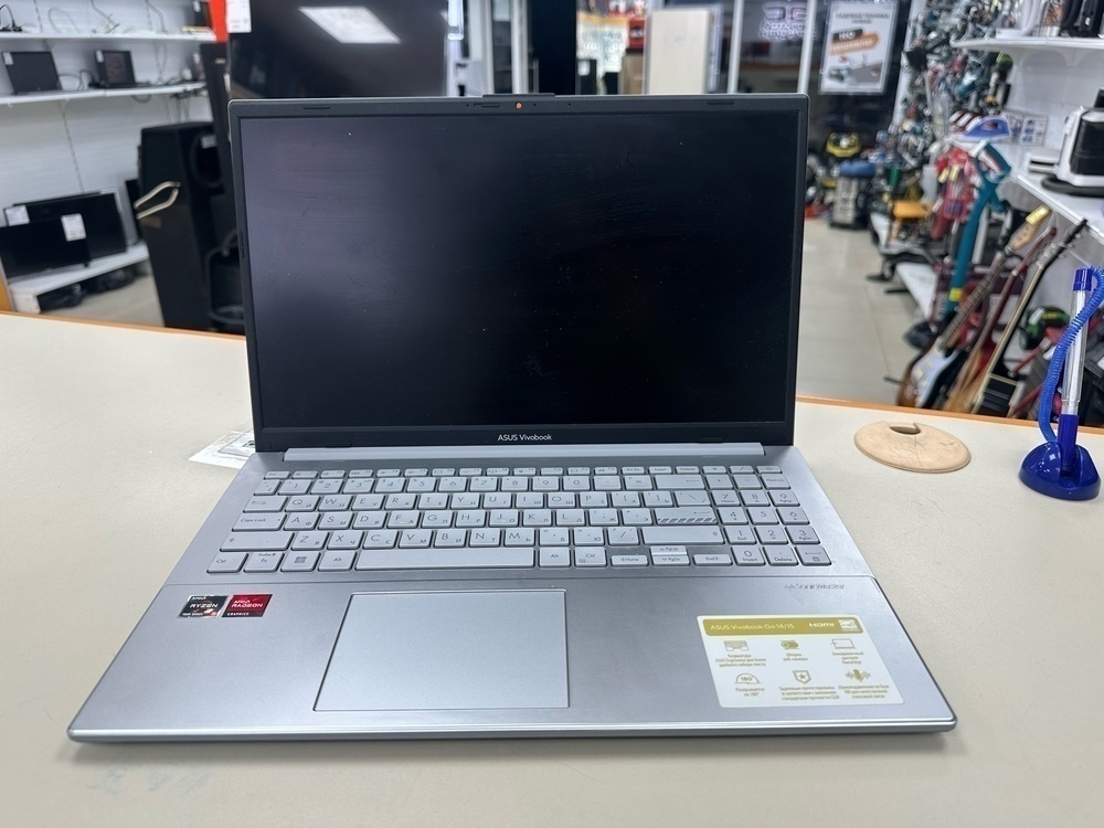 Ноутбук ASUS Vivobook Go 15; Ryzen 5 7520U, AMD Radeon (TM) Graphics, 16 Гб, 1 Tb, Нет
