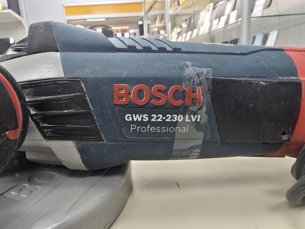 Угловая шлифмашина Bosch GWS 22-230 LVI