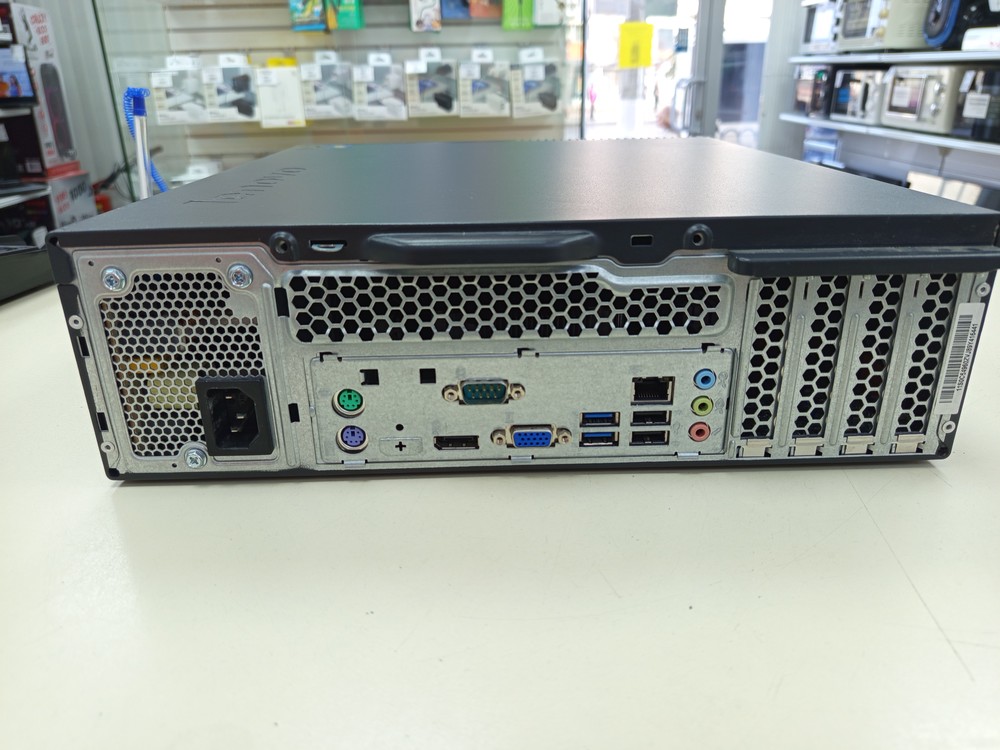 Системный блок Lenovo ThinkCentre M73; Core i3-4130,  Intel(R) Graphics, 6 Гб, Нет, 80 Гб