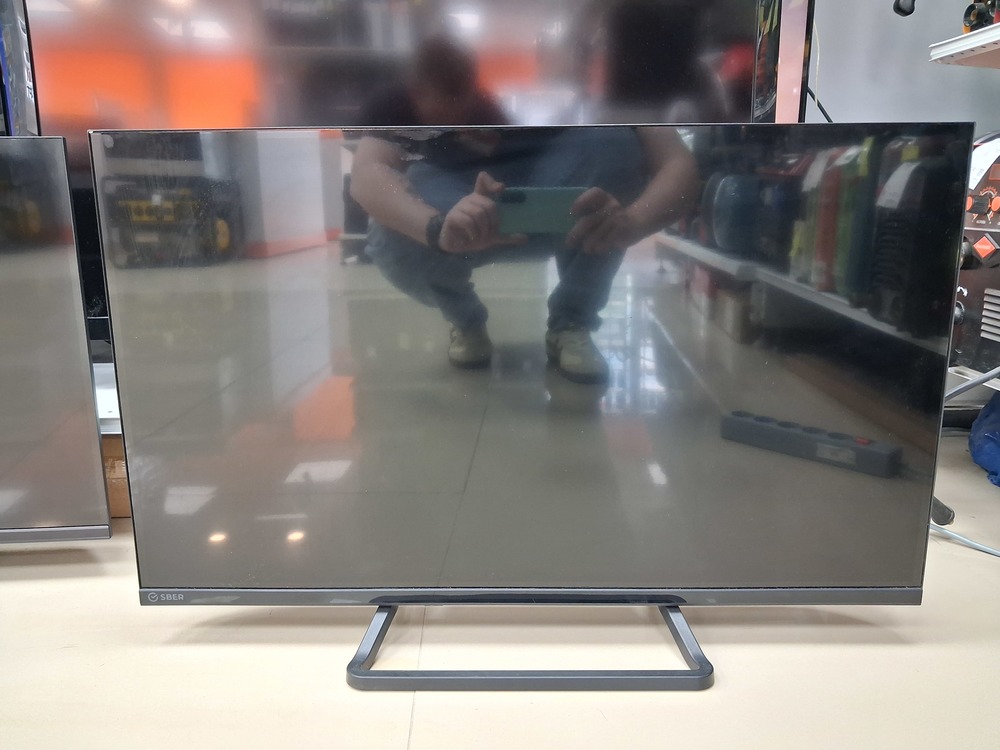 LED Телевизор SBER SDX-32F2137