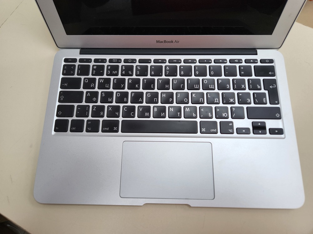 Ноутбук Apple MacBook Air (11 дюймов, A1370) 2010
