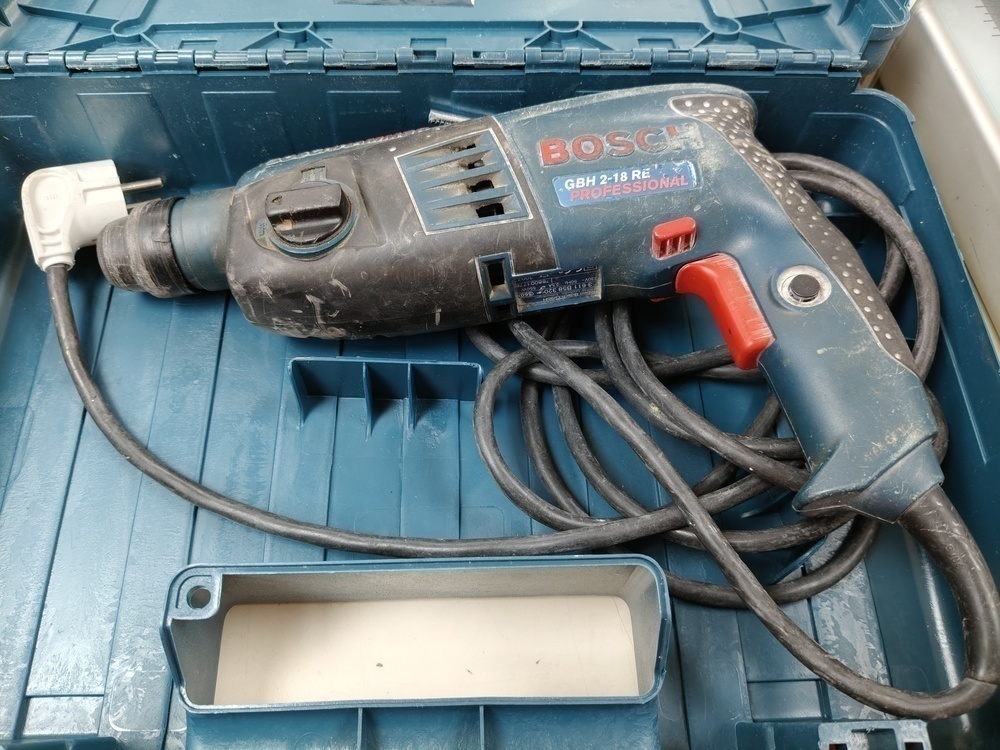 Перфоратор Bosch GBH 2-18RE