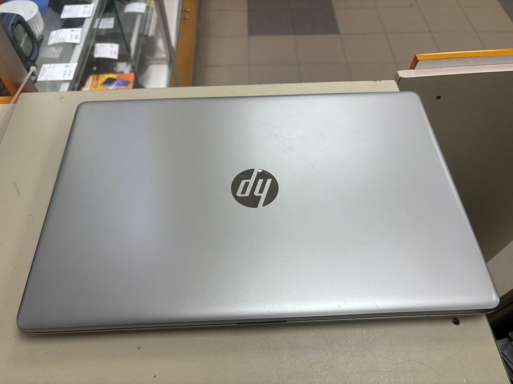 Ноутбук Lenovo 110-15IBR; Celeron N3060, HD Graphics, 6 Гб, Нет, 500 Гб