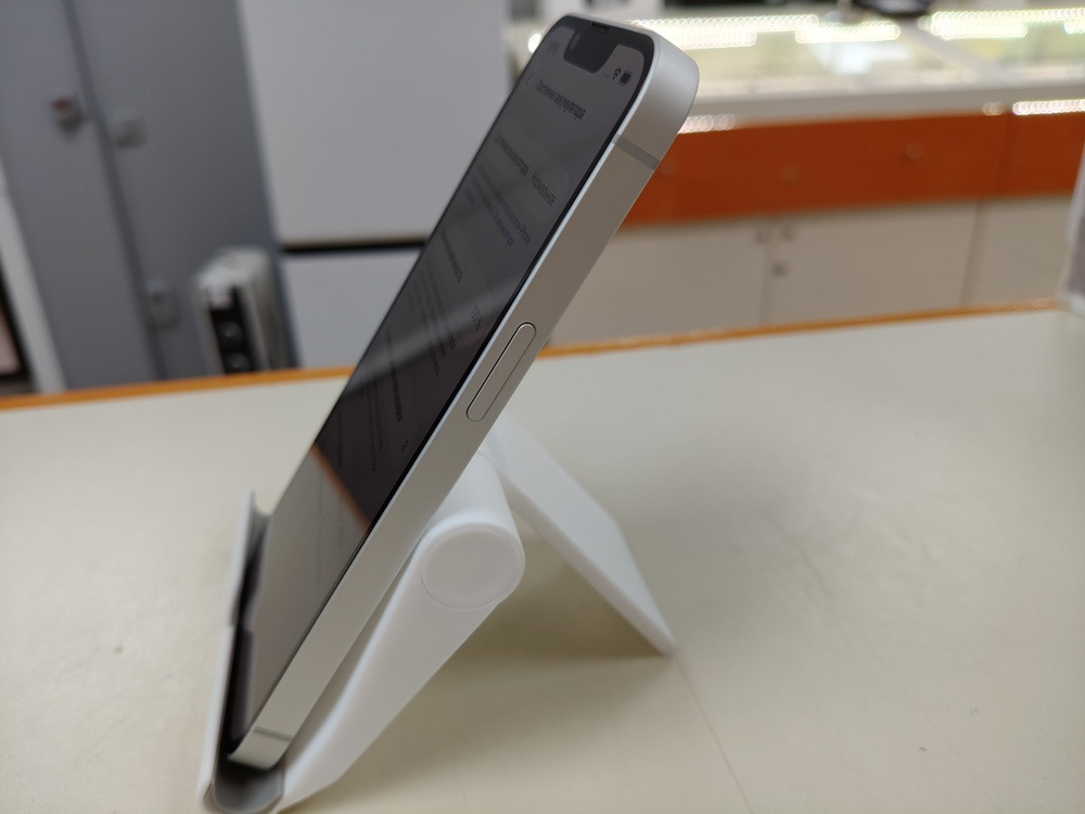 Смартфон Apple Iphone 16E 128Gb