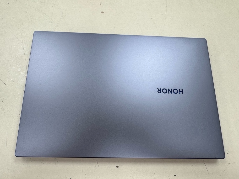 Ноутбук Honor; Sempron M120, Radeon Graphics, 8 Гб, 480 Гб, Нет