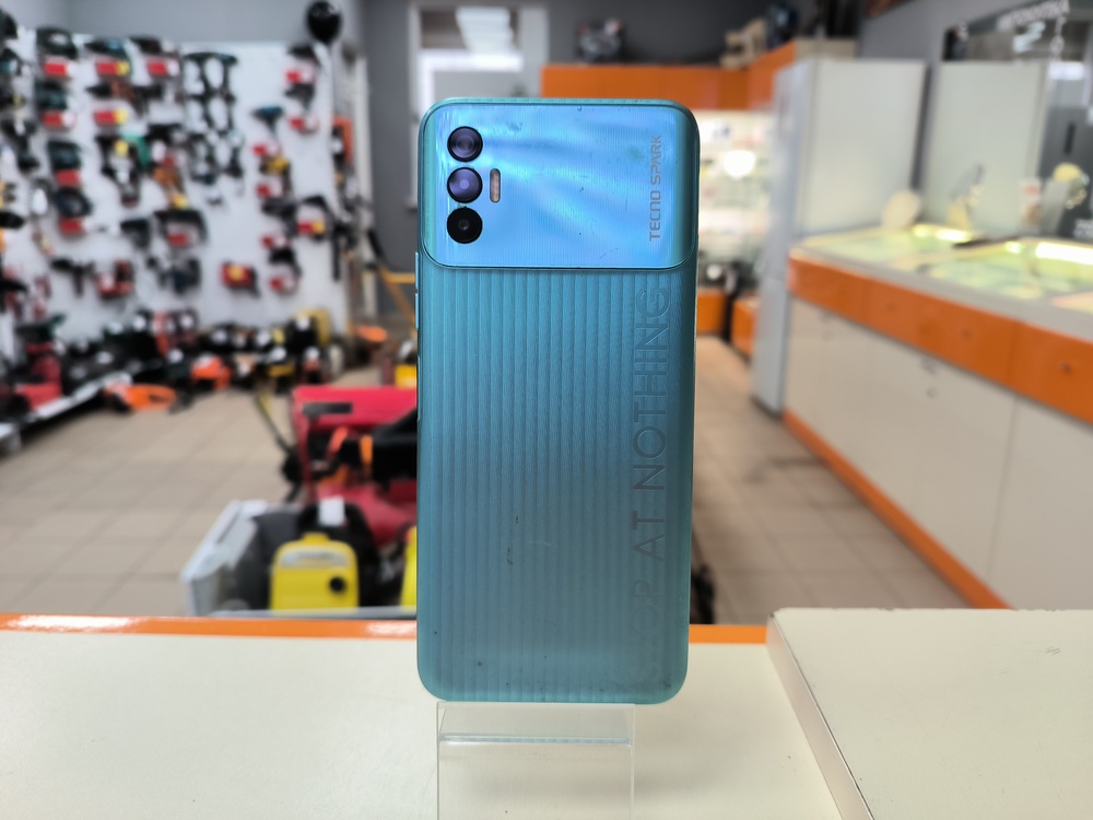 Смартфон Tecno Spark 8P 4/128