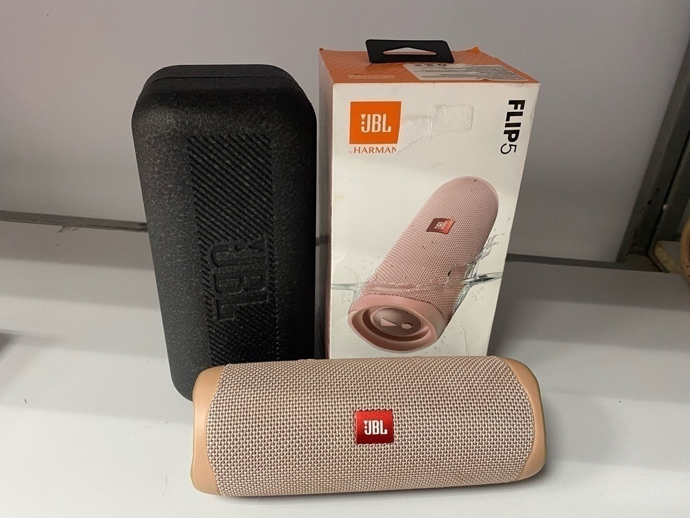Портативная акустика JBL FLIP 5 
