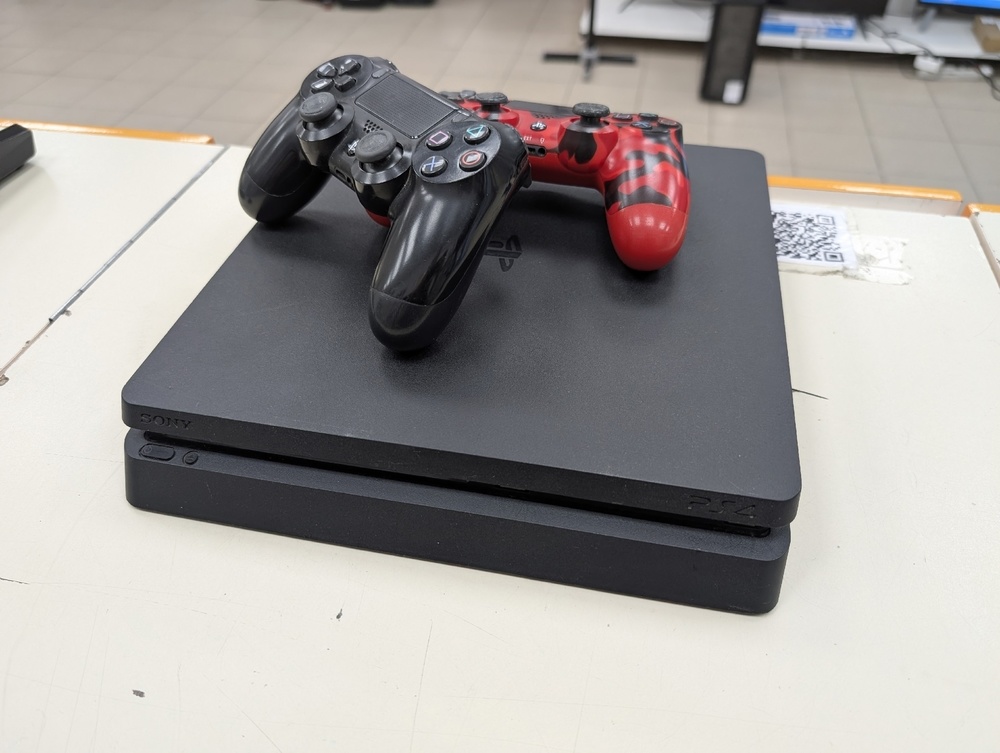 Игровая приставка PlayStation 4 Slim 500GB