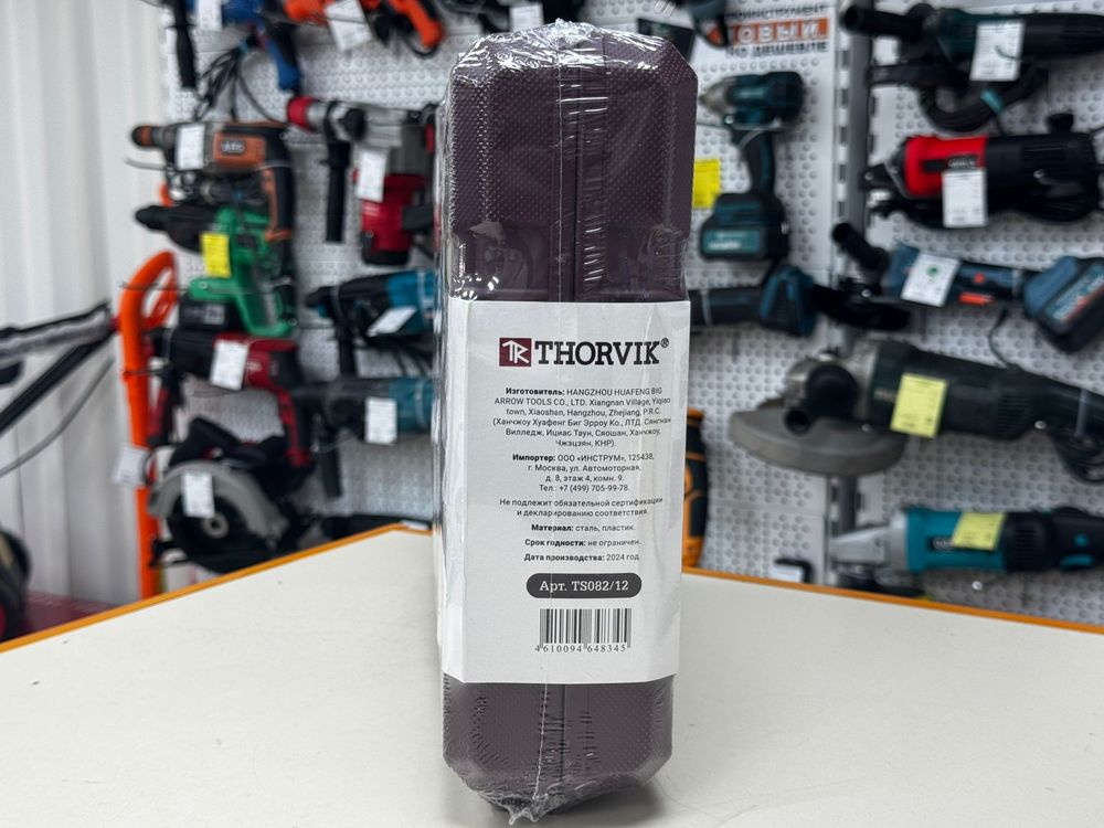 Набор инструментов Thorvik TS082 универсальный 1/4, 1/2 DR с головками торцевыми 12-гранными