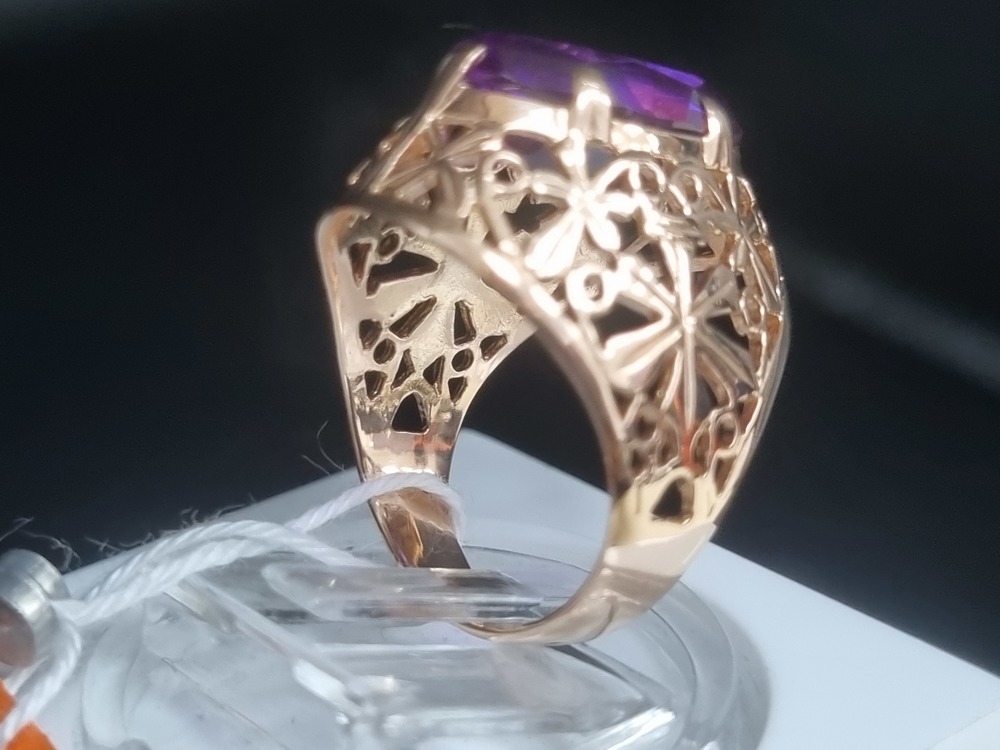 КОЛКМ583 КОЛЬЦО С КАМНЕМ (Au 583)