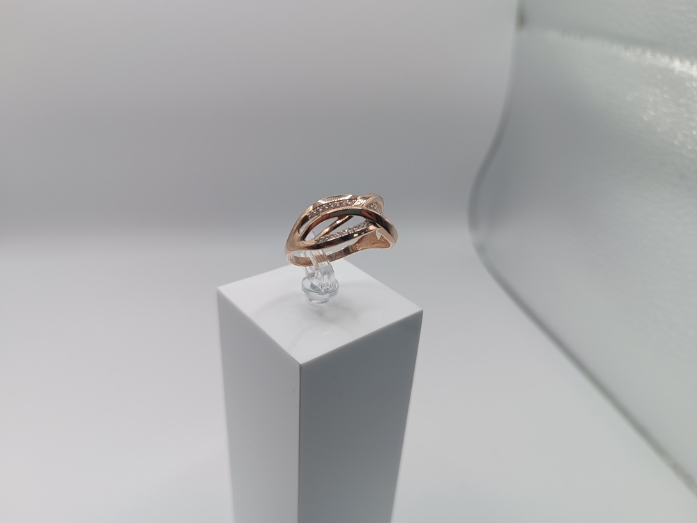 КОЛКМИ585 КОЛЬЦО С КАМНЯМИ (Au 585)