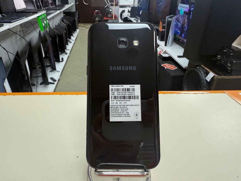 Смартфон Samsung Galaxy A5 3/32
