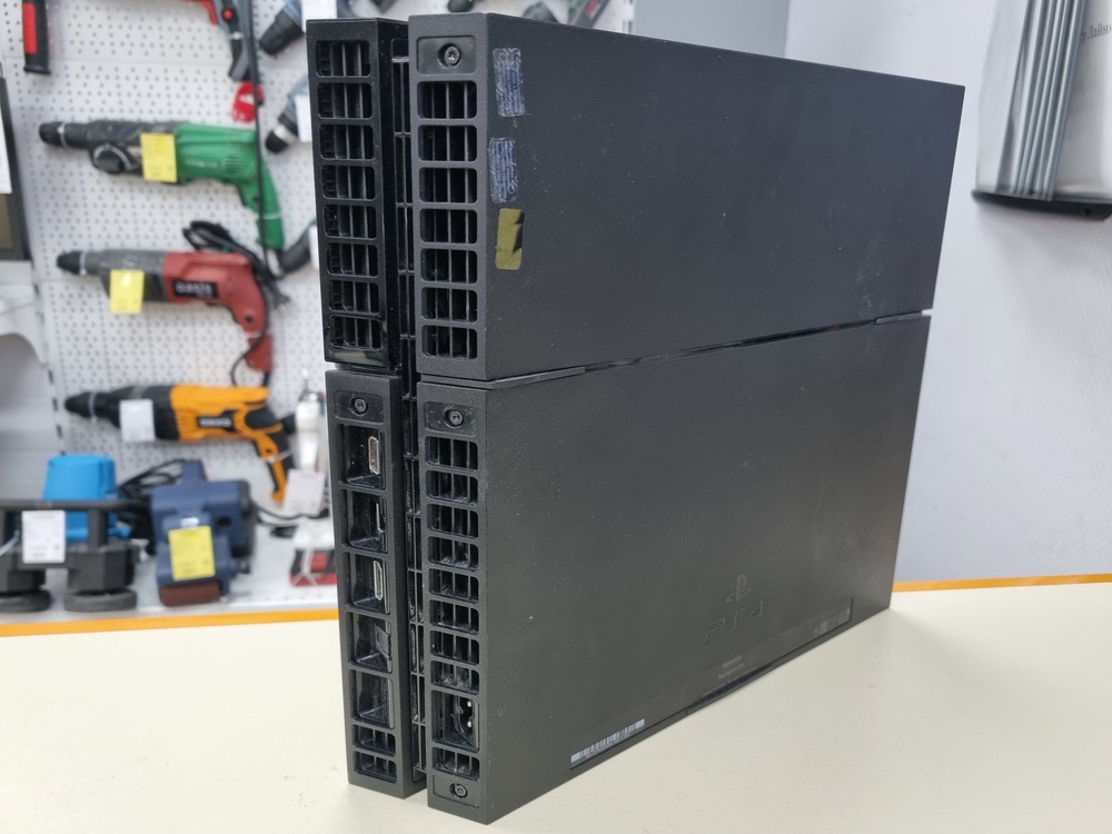 Игровая приставка PlayStation 4 FAT 500GB