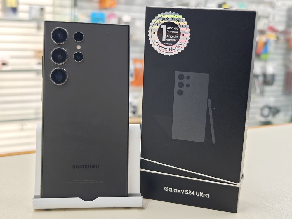 Смартфон Samsung Galaxy S24 Ultra 12/512